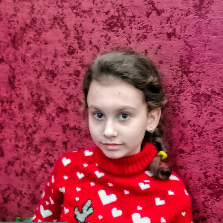 Катя Ляхімець, 10 років,   смт Петропавлівка