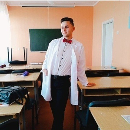 Анатолій Каук,  20 років, м. Першотравенськ