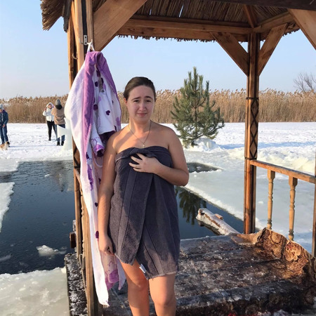 Аліна з Петропавлівки: