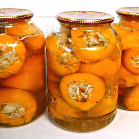 Перець фарширований овочами