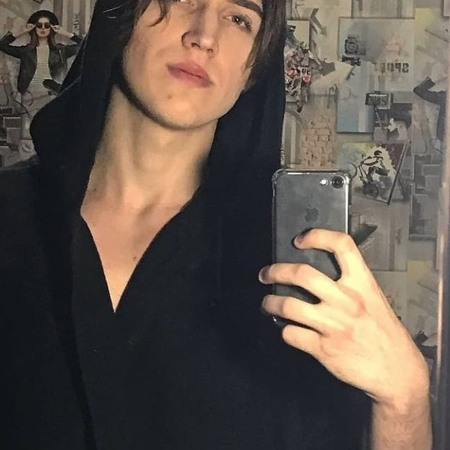 Артем Малінніков, м. Першотравенськ