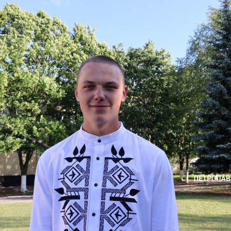 Роман Вєсєлов, 11-Б клас