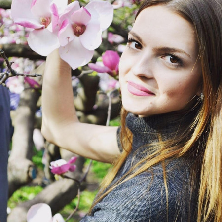 Олена Кривоклякіна, 23 роки,  керівник гуртка в Будинку школярів