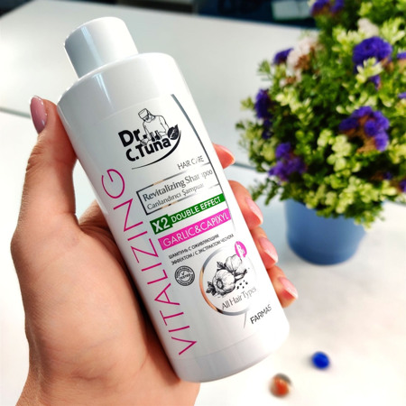 Шампунь восстанавливающий с экстрактом чеснока 