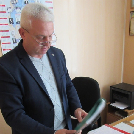 «Іноді стоїш перед необхідністю робити розтин тіла близького знайомого чи родича»