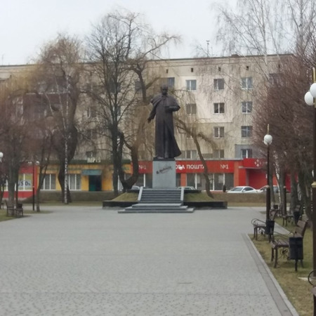  Погуляти у новому сквері Тараса Шевченка 