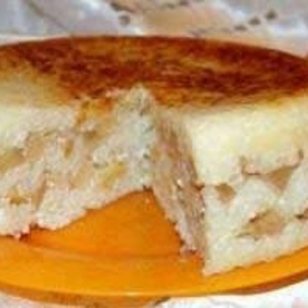 Рисова запіканка із фруктами й горіхами