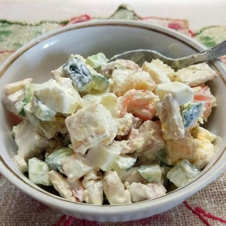 Салат “Мрія гурмана” з курячим філе