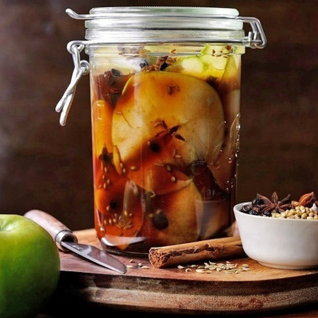 Яблука консервовані у сиропі