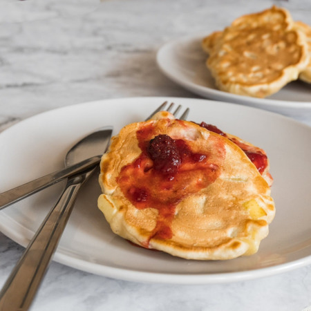 Середа: бананові оладки