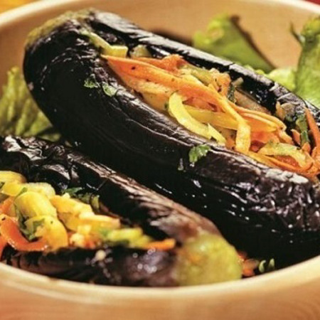 Фаршировані баклажани