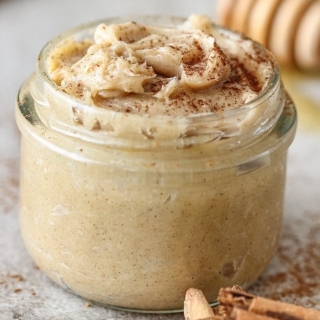 Медове масло з корицею