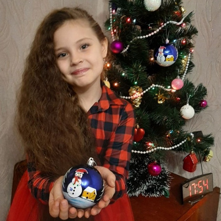 Ангеліна Ковальчук,  6 років, смт Петропавлівка