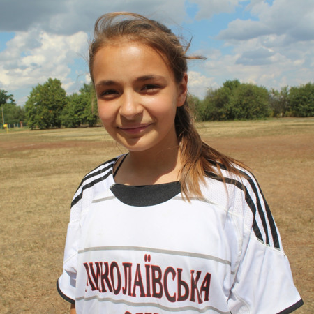 Альона Білявітя, с. Миколаївка,  футбольна команда «Вікторія»