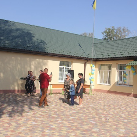 Початкова школа в Іванові