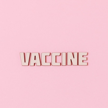 Міф 11: Вакцинація проти COVID-19 може порушити менструальний цикл