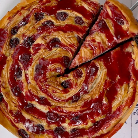 Ягідний пиріг із тіста філо