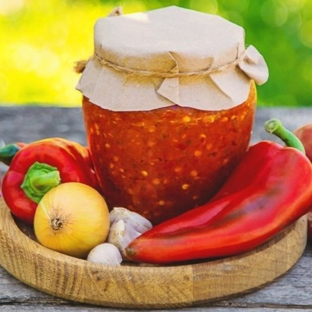 Аджика з перцем