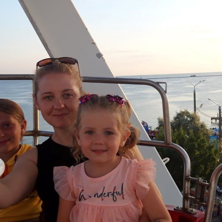 Катя Пшонік, 4 роки, смт Петропавлівка