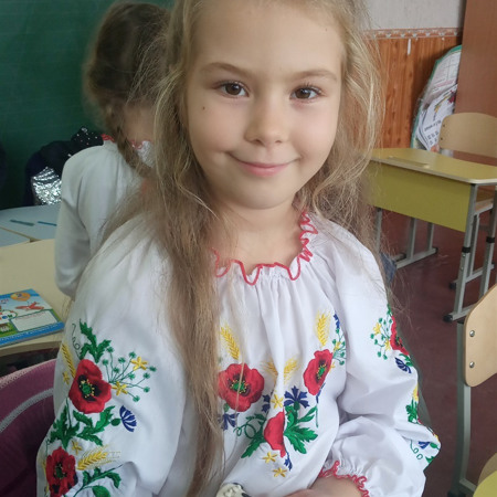 Олександра Гончарова,  8 років,  смт Петропавлівка