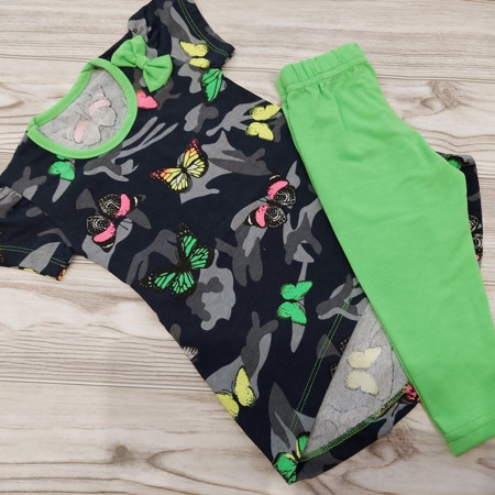 Літній одяг для дівчат