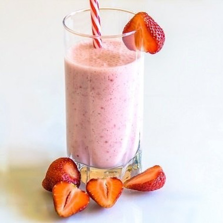 Полуничне смузі