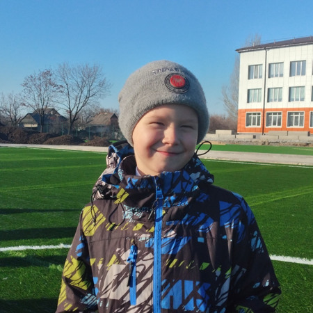 Даніїл Чубас,  6 років, 1-Б клас, смт Петропавлівка