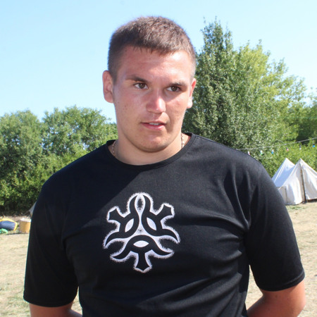 Валентин Жила,  вожатий, студент  Дніпропетровського хіміко-технологічного університету 