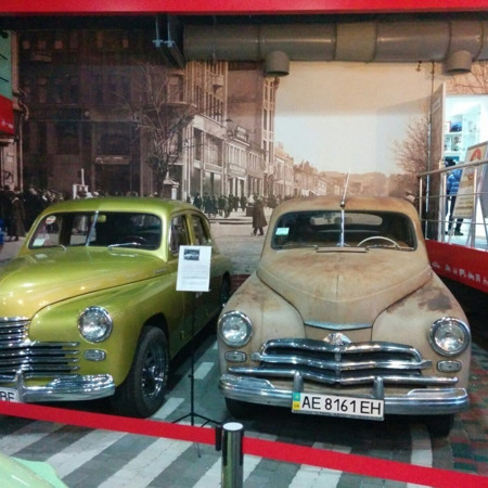 Музей ретро-автомобілів «Машини часу»