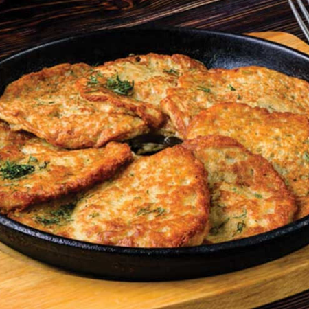 Деруни з додаванням сметани й цибулі + бонус