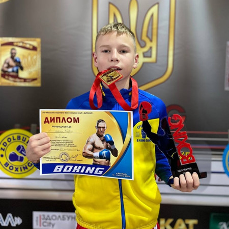 Кіріл Ясніцький (вагова категорія — 40-42 кг)