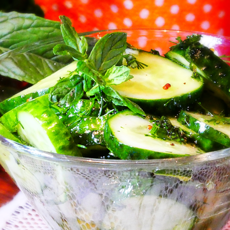 Салат «Огірки з медом» (старослов'янська страва)