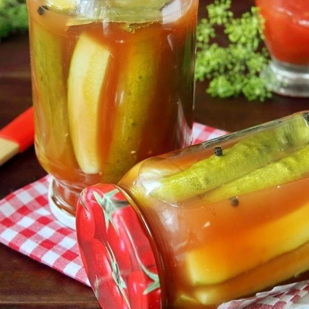 Консервація огірків з кетчупом Чилі