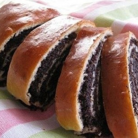 Сирно-маковий рулет