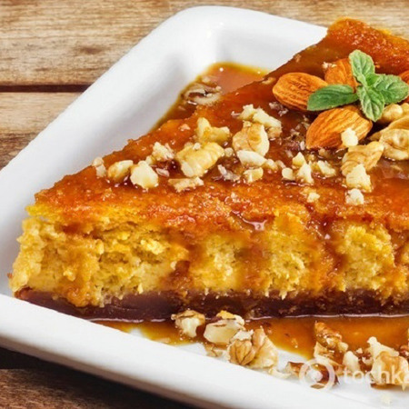 Пиріг з гарбузом та горіхами