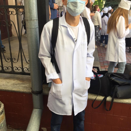 Гліб Грицан,   15 років, студент 1 курсу  фармацевтичного коледжу УМСА 