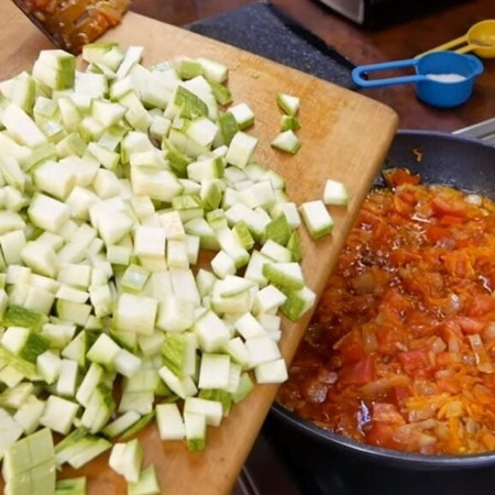 Кабачкова ікра рецепт на сковороді