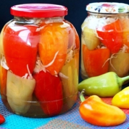 Перець фарширований капустою