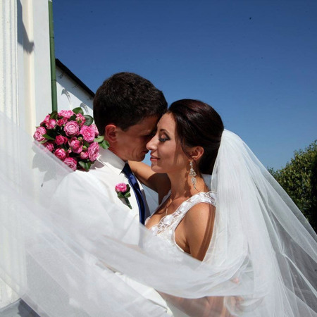 9. Зачіски з фатою різної довжини