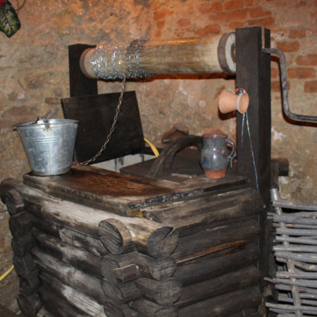 Замкова криниця 