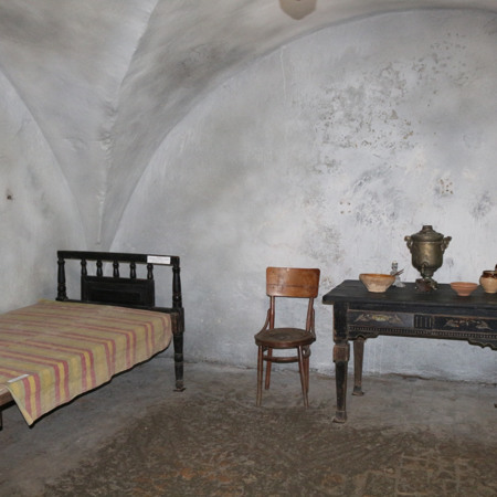 Таємничі сутерени