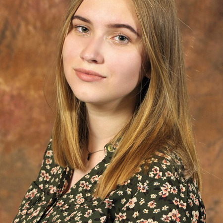 Вероніка Тихонова, СШ № 4, срібна медаль