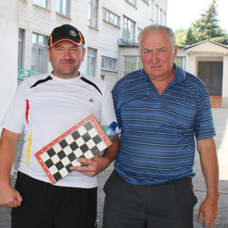 Анатолій Шляхтін, с. Хороше, Василь Калашніков, с. Богинівка