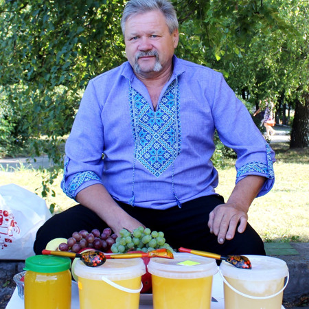 Олександр Українцев