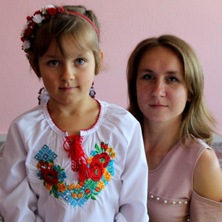 Байрака Тетяна з донькою Вікою