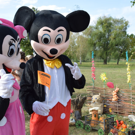 Ляльки-велетні