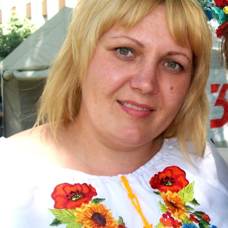 Аліна Рудь, (с. Дмитрівка) "Баклажан "Огонёк" під капронову кришку"