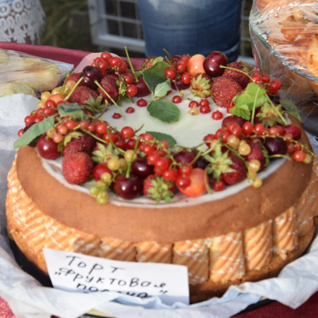 Торт "Фруктовая поляна"