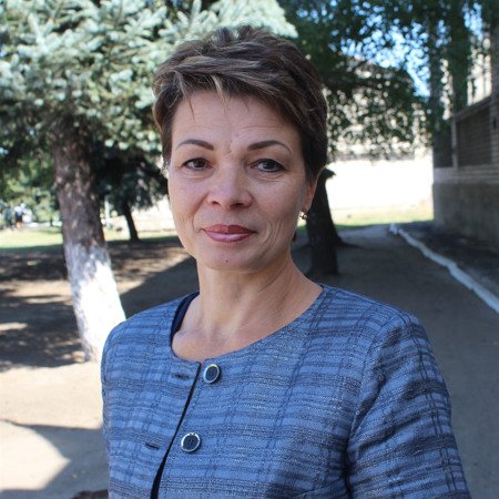 Наталія Головінова