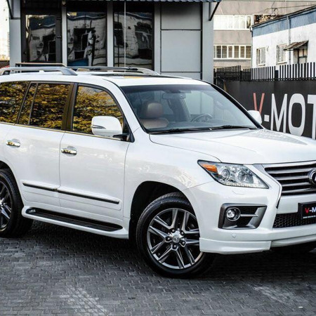 Lexus LX 570 